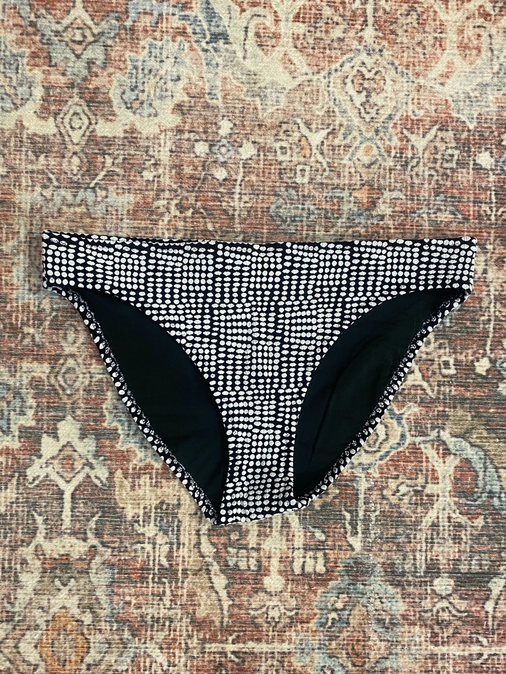 Aerie NWT black and white full coverage bikini bottoms size M beach vacation